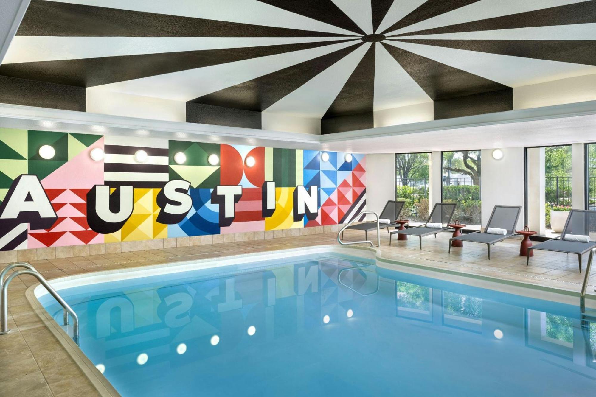 Courtyard Austin South Hotel Exterior foto