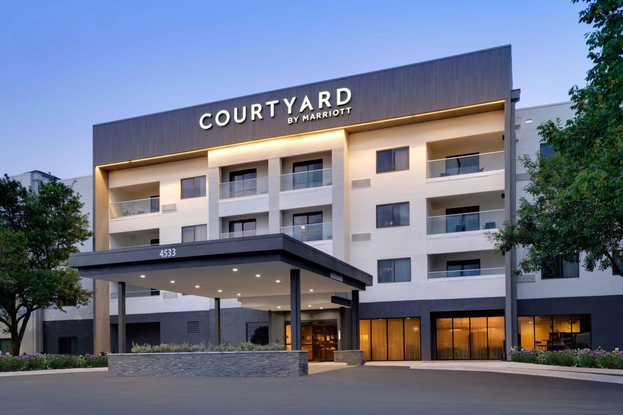 Courtyard Austin South Hotel Exterior foto